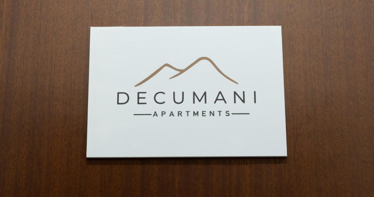 Decumani Apartments - Nel Cuore Di Napoli Buitenkant foto